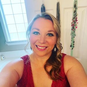 Meet your Posher, Taylore